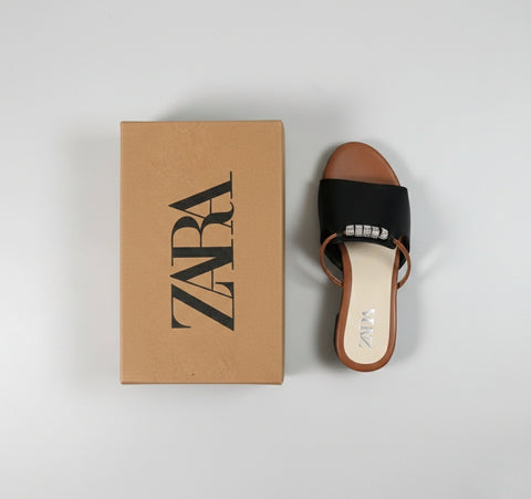 Nina Sandal - Black